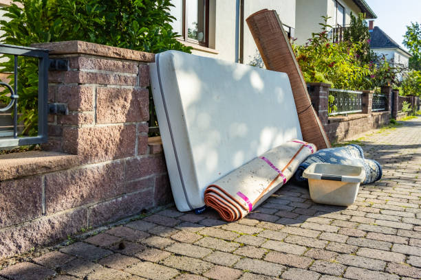  Dowagiac, MI Junk Removal Pros